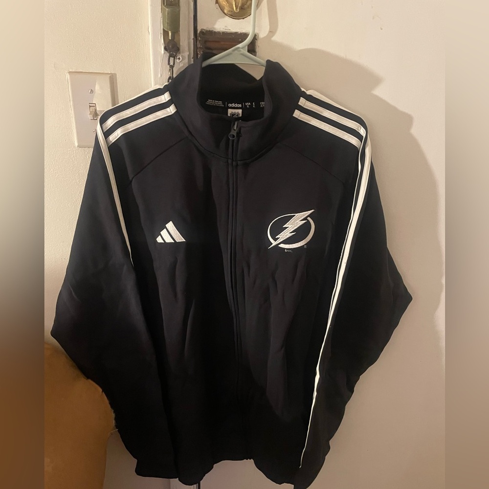 Tampa Bay Lightning Adidas men’s NHL FZ track jacket XL